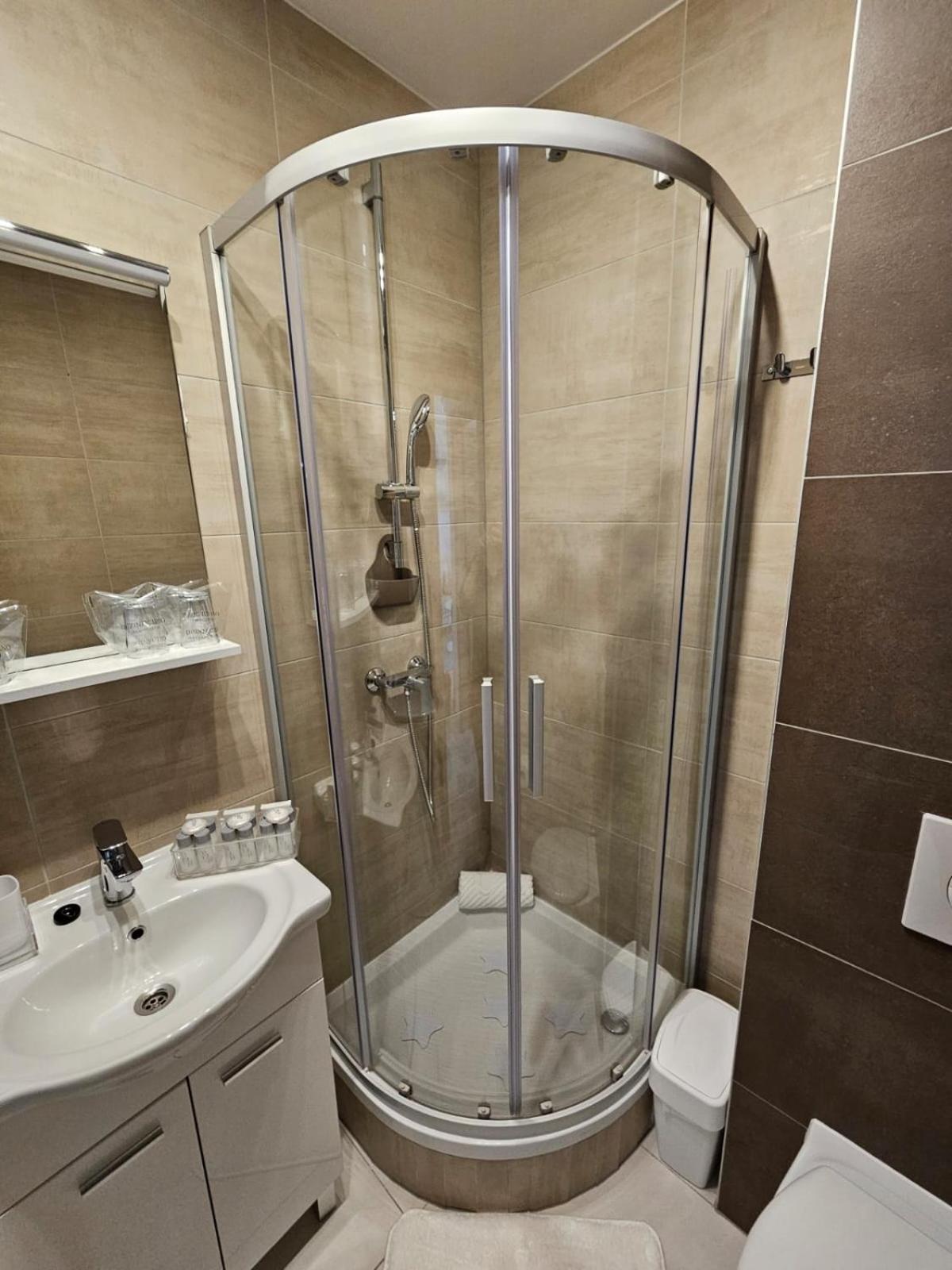 Apartment Split/podstrana Adria *